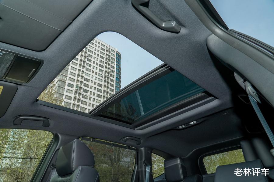 「SUV」上市即火的SUV，三天订单破万，油耗4.9L，不愧是“日本制造”！