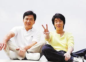 贺岁档@她退圈30年，成龙亲自求她，才在电影中客串1分钟，她为啥这么大牌面？