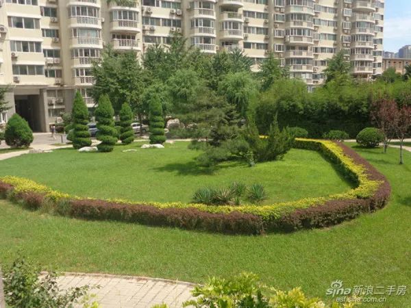 繁华市景中的世外桃源，均价74638元/㎡入住东三环
