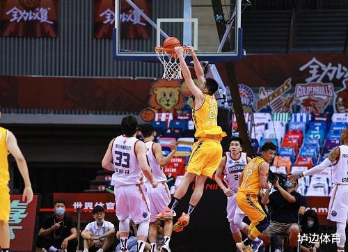 【胡金秋】CBA复赛首日，网红球员砍下13+10！曾狂言你以为我打不了CBA？