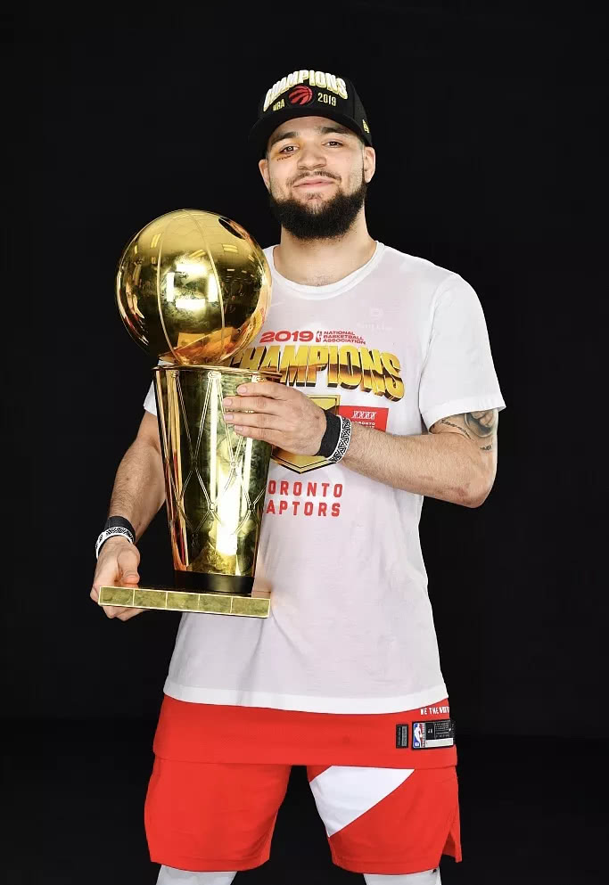 猛龙队@多伦多猛龙队弗雷德·范弗利特的传奇生涯！