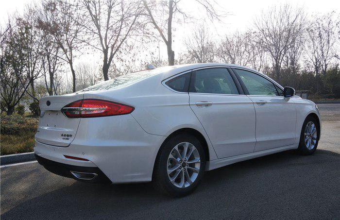 #丰田凯美瑞#先开丰田凯美瑞，再花22万提福特蒙迪欧，车主耿直地说了感受