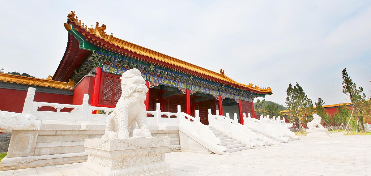 「圆明园」中国“最成功山寨”景区:因为免费,经常人山人海,如今名扬四海