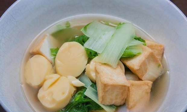 尿毒症|4种“高嘌呤”食物尽量少吃，不仅保养肾脏，还能预防尿毒症！