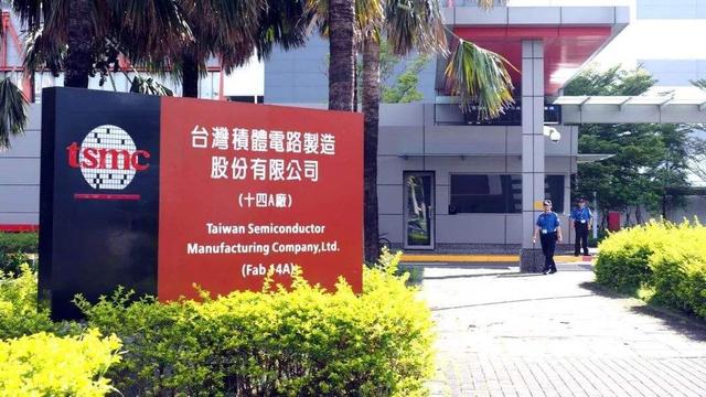 郭台铭|国内代工巨头向美国“妥协”？走郭台铭的老路，让人遗憾