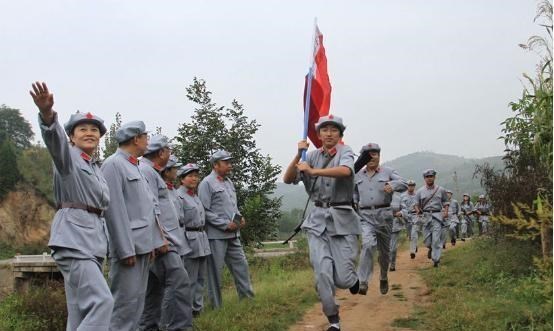 『革命』如果这对红军夫妇参加授衔，丈夫至少是大将，妻子至少是中将