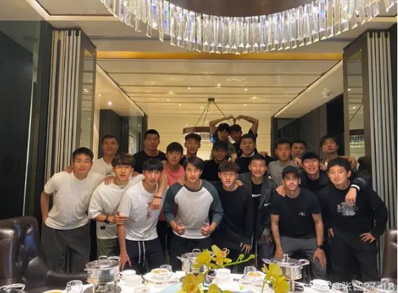 中超▲内鬼已找到!中超或惊现第一家众筹俱乐部!