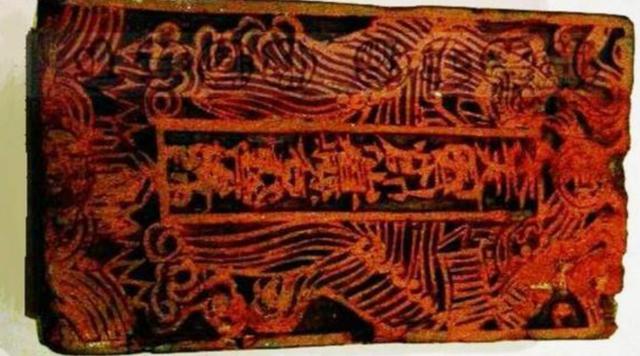 太平天国@男子打扫卫生,却无意发现“木疙瘩”,专家:太平天国玉玺找到了