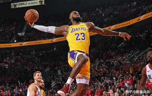 勒布朗·詹姆斯▲自律到自虐！詹姆斯日常食谱全曝光 超15种食材 球迷：真难以下咽