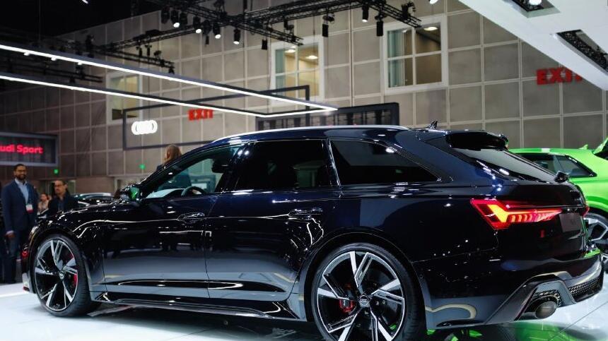 [福特金牛座]最帅气的奥迪A6亮相！酷黑外观+全新灯组，零百提速5.4秒真给力！