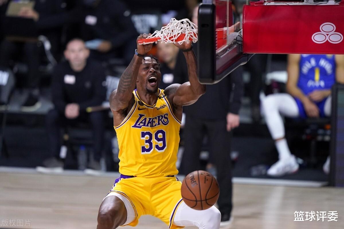 湖人队|公平呢？被联盟针对！湖人教练离谱技犯，容不下霍华德，邓肯哈哈大笑