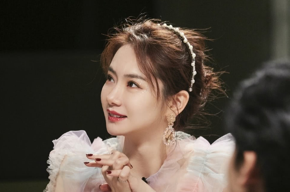 『楚乔传2』本以为戚薇女儿的国籍是中国或韩国，当看清简介时，网友：意想不到！