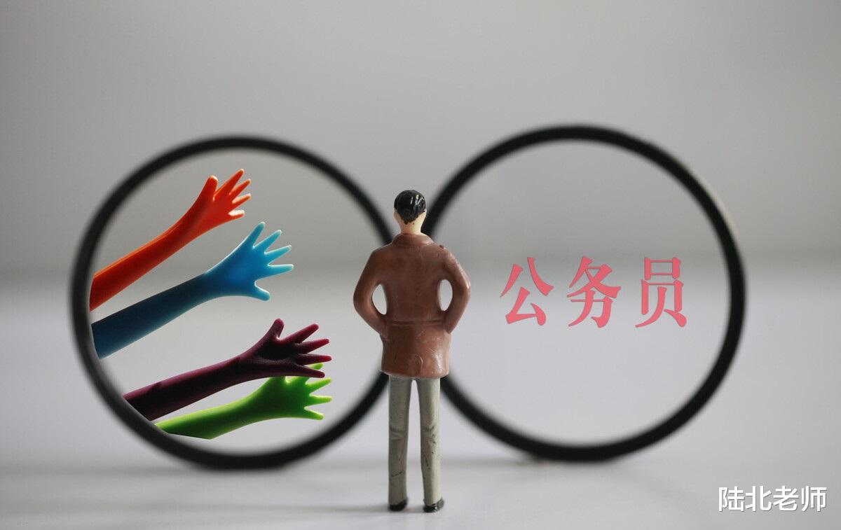 大学|这两个大学专业，毕业后悔的人最多，过来人报考要避开，原因为何