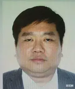 #山西省#曾上过央视的“山西好人”，被悬赏10万捉拿