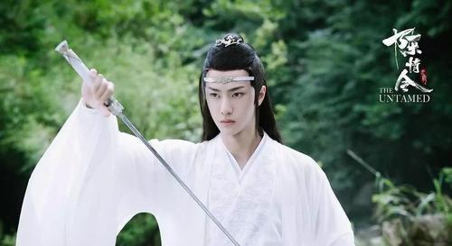 【王一博】王一博、任嘉伦重新定义演员！成娱乐圈“清流”！不献媚也能火！