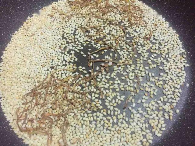 「营养膳食」白酒最怕的“解药”就是它，家家户户都有，酒前吃不会醉对肝好！