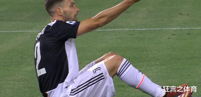 [C罗]体毛越位 C罗无缘双响，皇马旧将迷之微笑 尤文埋下大隐患