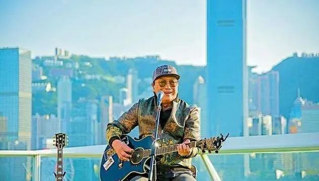 #许冠杰#他是李小龙后的票房保证，11年7夺冠，战绩超成龙、周润发