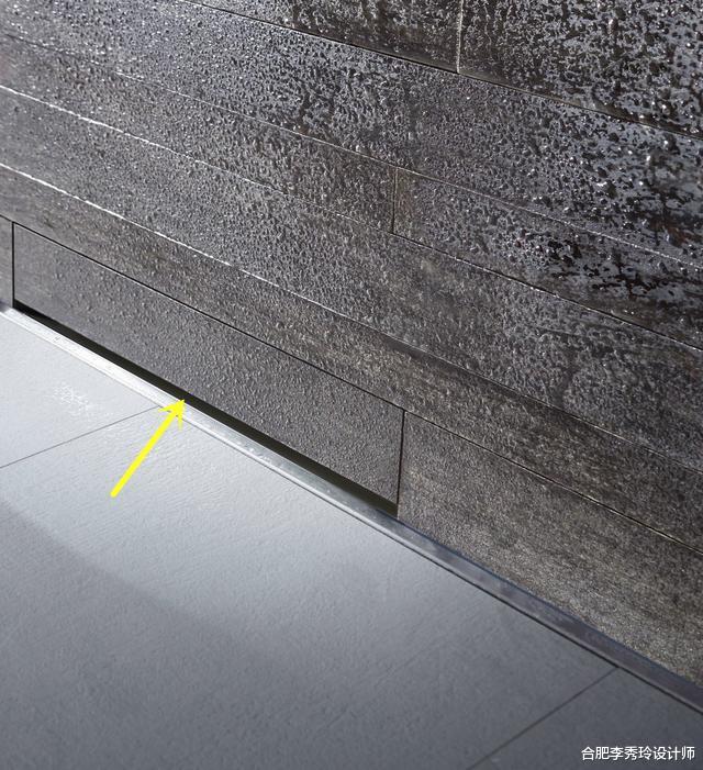 「」是谁第一个想出来的?墙面开槽装墙排地漏,水哗啦啦往墙缝里流