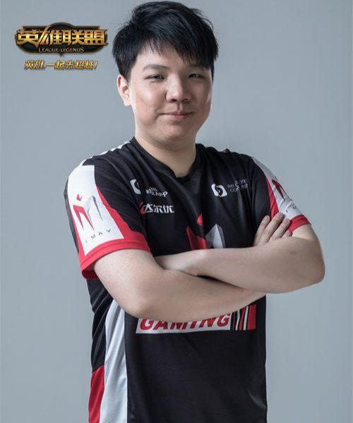 『Uzi』LPL编号排名前十的选手均离开赛场，再见uzi