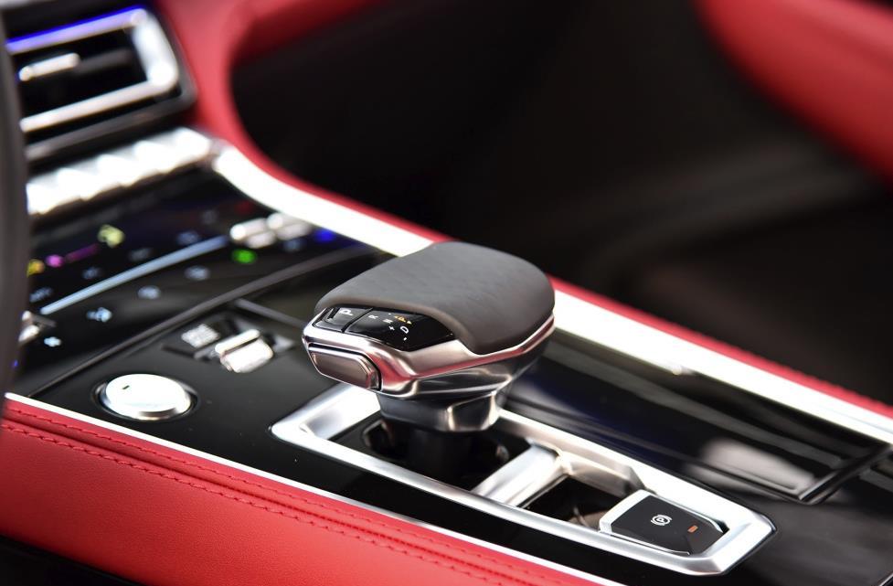 柯米克|开了吉利星越后，再换上长安CS85，车主：对比之后才知道差距