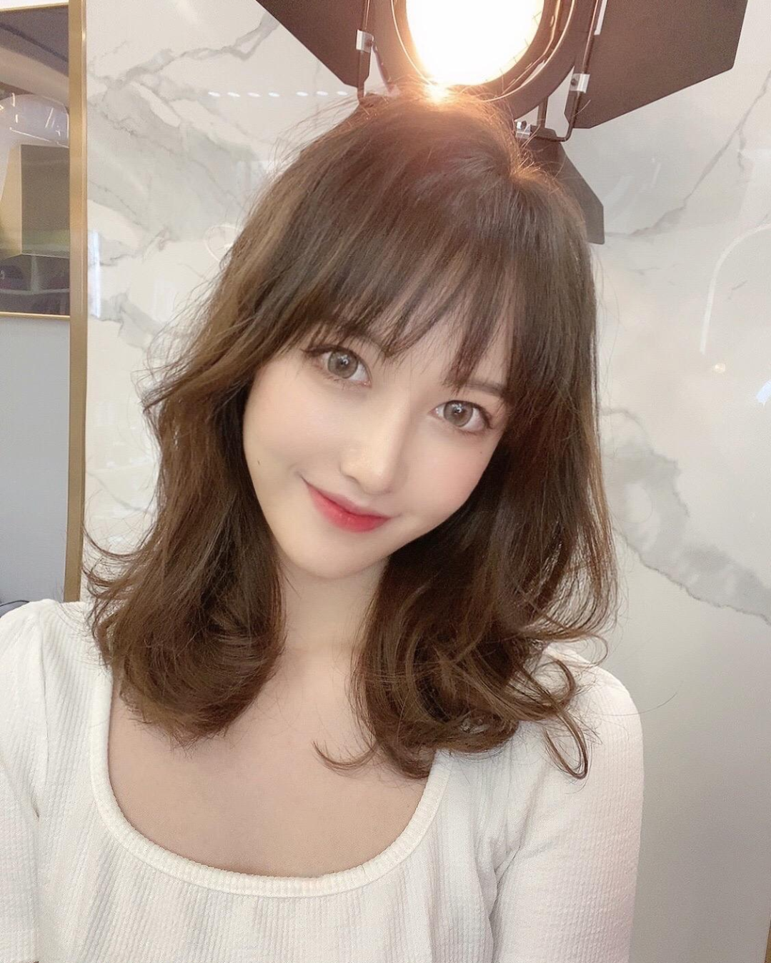 烫发|秋冬发型别乱剪，新时尚发型19款送给大家，洋气时尚好打理