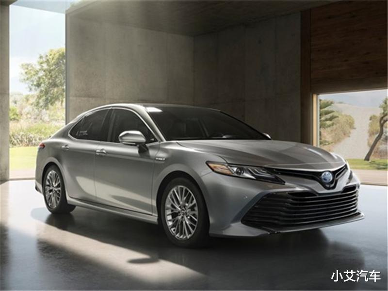 传祺GS4|凯美瑞撞上传祺GS4，两车车损差距很大，车主：回家直接换车！