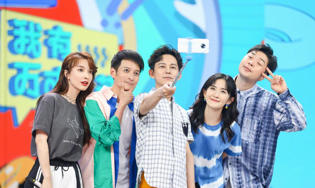 「快乐大本营」王牌综艺大洗牌！《快乐大本营》收视率雄霸第一《天天》悄然没落