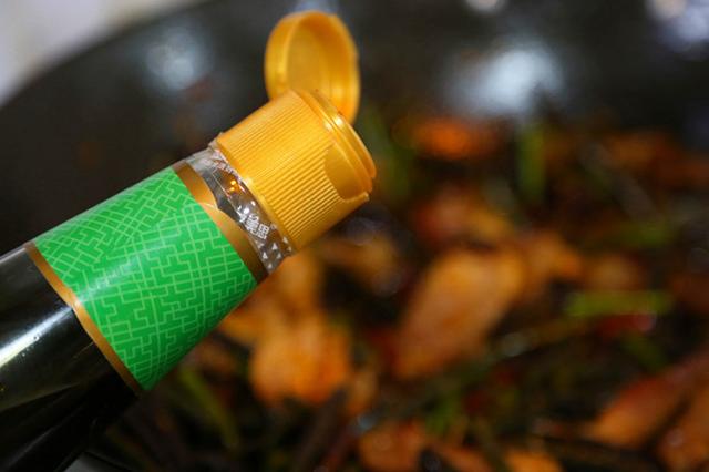 [腊肉]这种食物是“催老剂”，厨师从不让家属吃，劝你再想吃也要忍住
