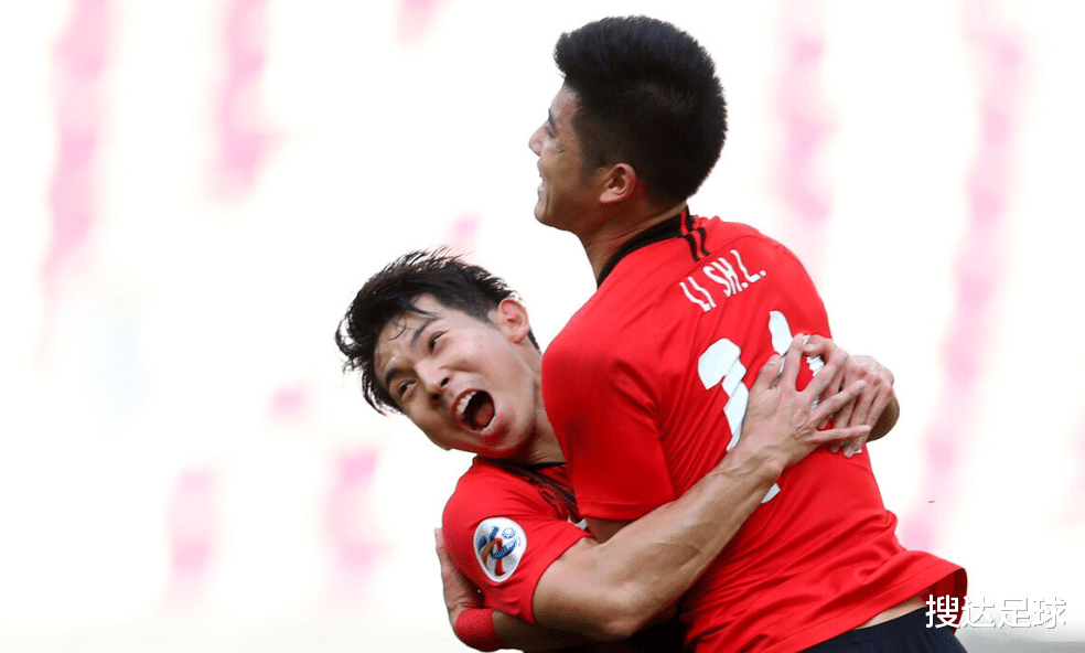 佩雷拉|亚冠2-1逆转，冲上小组第2！佩雷拉各种神奇换人，只能说一句真香