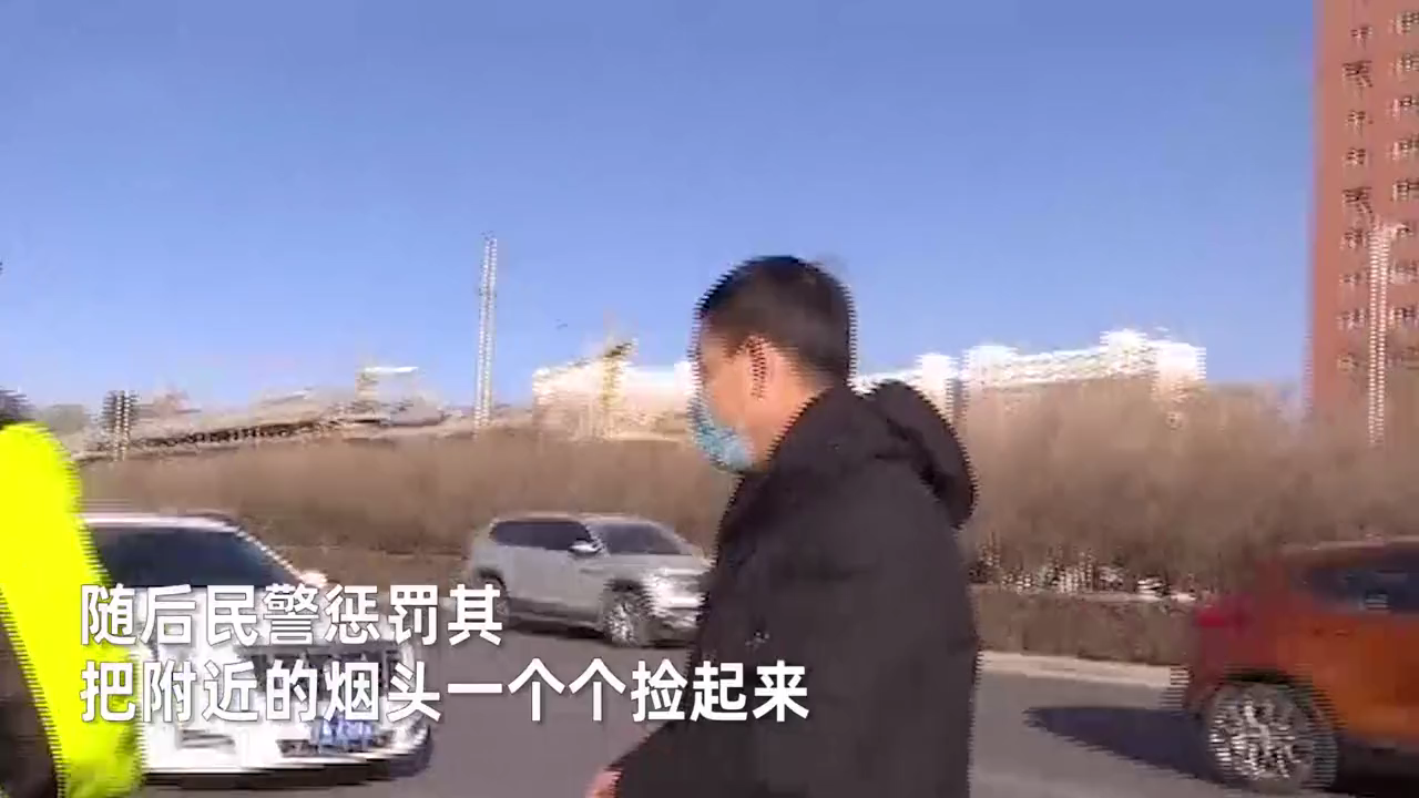 黄鹤观察 银川男子乱丢烟头，不料交警就在身边，后座嫂子一句话让他更尴尬