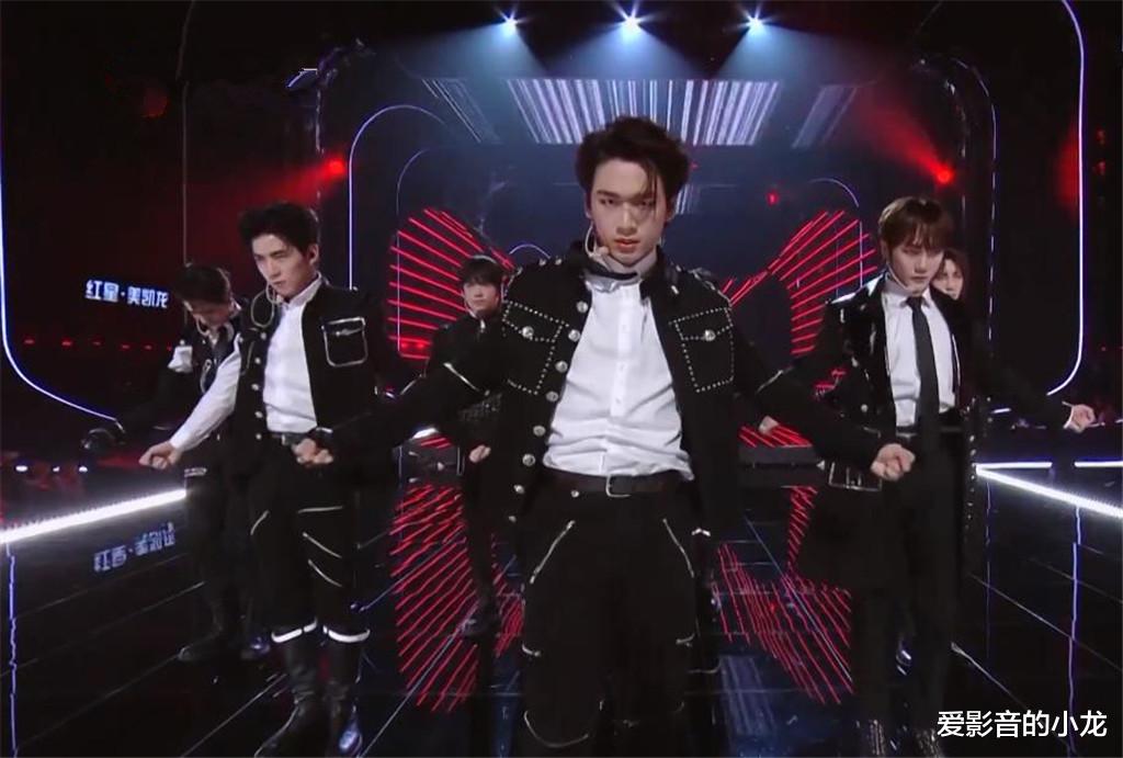 「陈浩民」618超级晚R1SE火力全开，焉栩嘉夏之光缺席无人代唱歌词，任豪镜头少