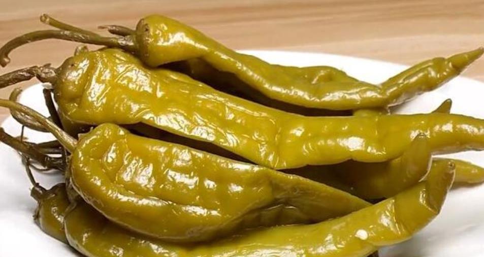 辣椒|婆婆教我腌辣椒，不用水，不用油，酸辣爽口，2天就能吃