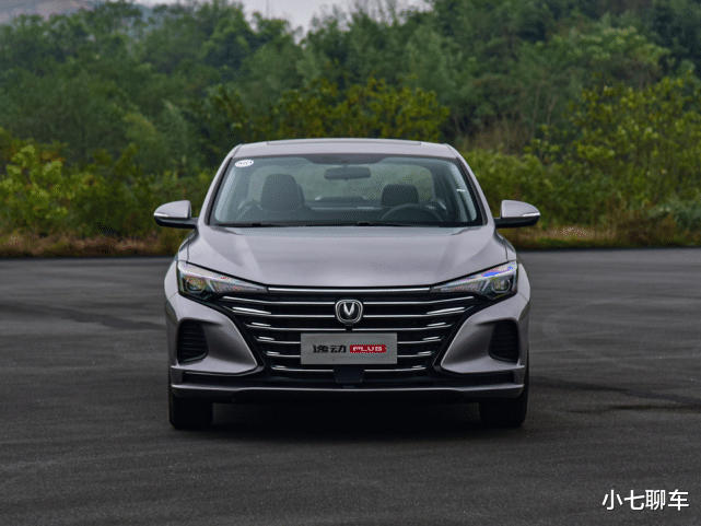 长安逸动|顶配不到10万的国产车，同级中罕有对手，全系四缸引擎，油耗5.9L