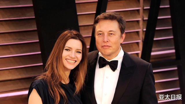 华为|马斯克前妻：我去过爱泼斯坦家里，但不是马斯克的童婚新娘