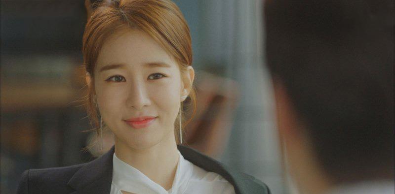 权娜拉@韩剧主角妆容亮点多，权娜拉、徐智慧、李多熙、刘寅娜，喜欢哪个