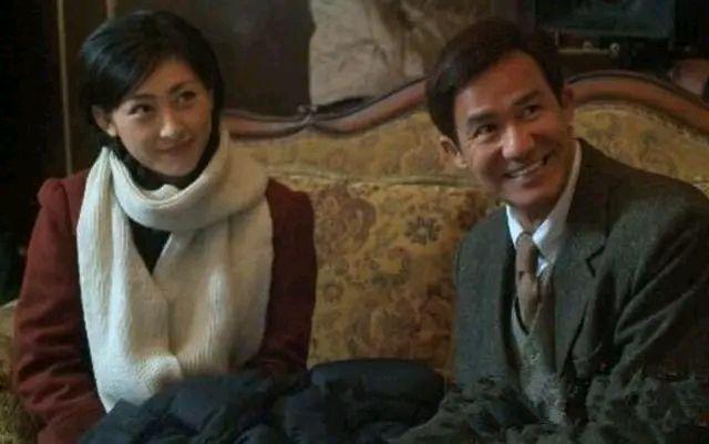 张铁林■曾与张铁林同居,后嫁大23岁演员影帝,如今38岁的她成为人生赢家