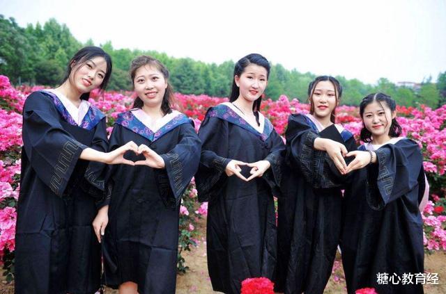 本科生|?考上“专科”大学后，学生才会渐渐明白的4件事，尴尬又现实