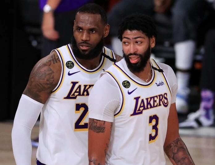 戴维斯|跳出合同!拒绝2870万,听听戴维斯怎么说,短短8个字“表白”詹姆斯