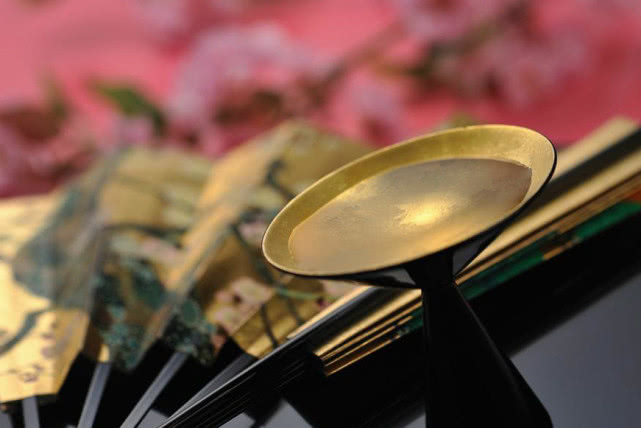 「霉运」进入夏季后，好运顺利开启，3生肖霉运尽消，事业精彩，金玉满堂！