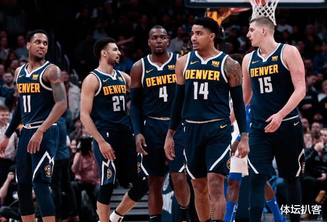 湖人队|从领先6分到落后18分！湖人险些崩盘，被22岁新星打爆，创尴尬纪录