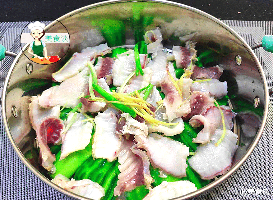 鱼片|三伏天多吃蒸菜，这菜蒸一蒸，3分钟上桌，低脂营养高，清爽解暑