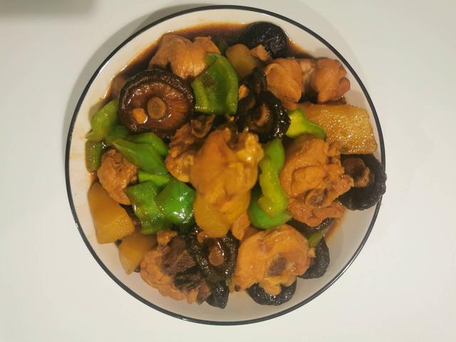 #香蕉#夏天容易出汗，可能是缺钾，它含钾是香蕉的8倍，开胃解馋还下饭