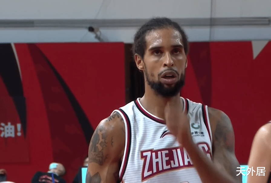 广东男篮|史诗一战！133-125，CBA十冠王逆转21分，破掉最后一支不败队金身