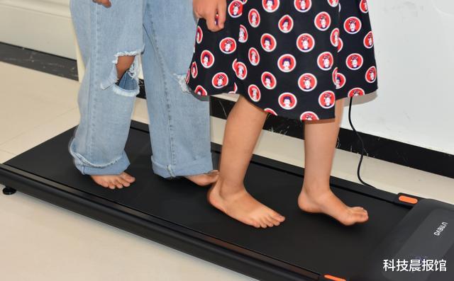 小米科技|不扰民易收纳，小米有品众筹上线悠启走步机，网友：散步就在家了