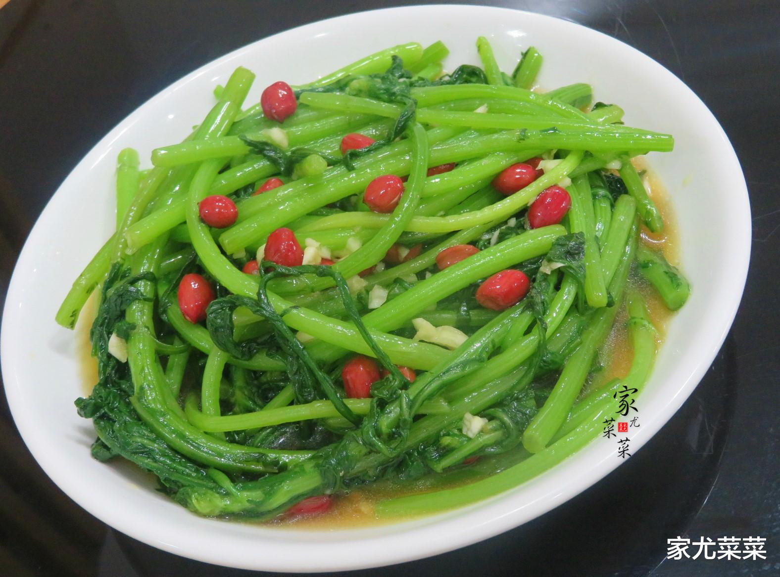 茼蒿|失眠最怕这个菜，2块钱一斤，三天两头吃一次，一觉睡到大天亮！