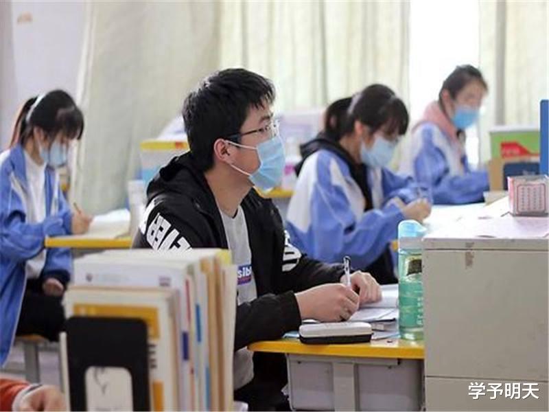 :高考复习冲刺,高三学生掌握正确打开方式,高效学习成就“黑马”