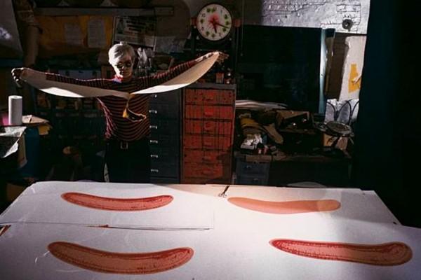 安迪·沃霍尔:唱片封面流行背后竟衍生出服饰变革,音乐已成为潮流文化输出主力