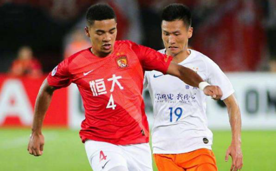 『广州恒大』罕见！恒大和足协为国足世界杯出线首次达成一致，李铁为此乐开花