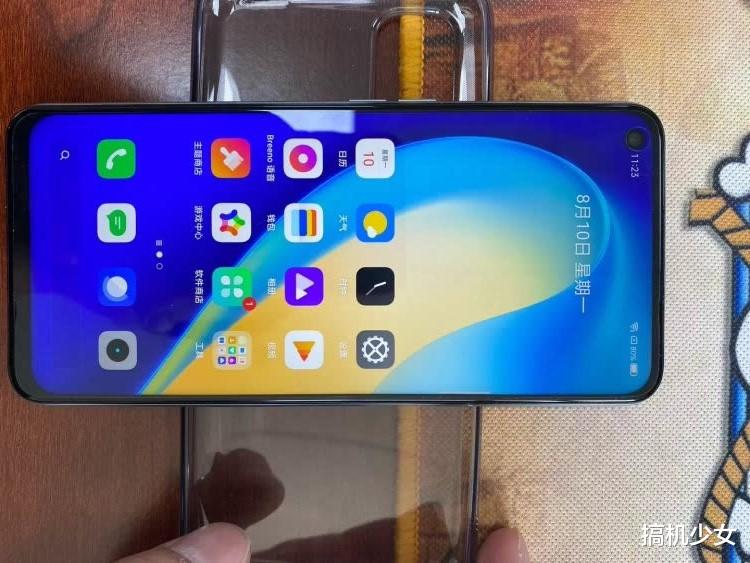 电池|预算1500左右买5G手机，这款三款性价比超高，大电池和高刷新率都有